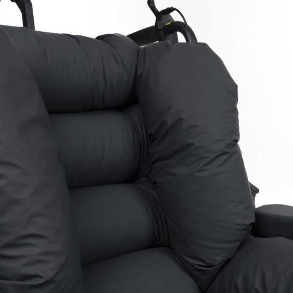Inovys II L70 - detail chest compartments Inovys II L70