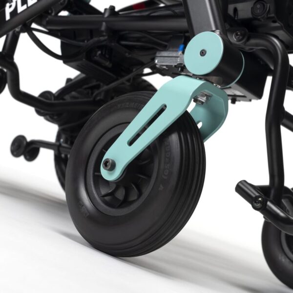 Plego C52 - Detail front wheel Cadeira de rodas elétrica PLEGO