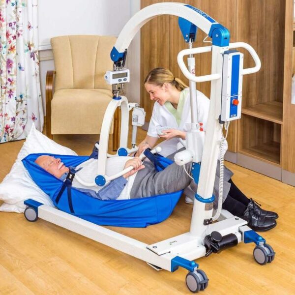 CARLO-Alu-Comfort-EP-230-sling-lifter-2-2000x1435 Guindaste Móvel CARLO Eco EP 185kg, com estrutura motorizada