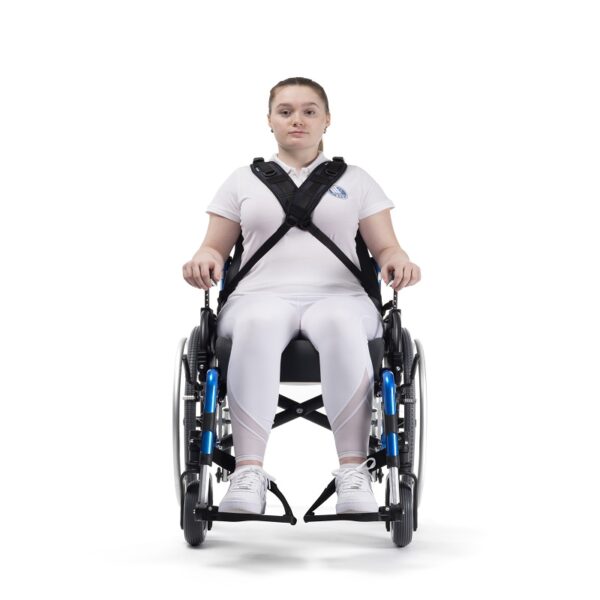 Neo 20.05 - Shoulder cinch crossed - Frontview NEOFLEX Estabilizador de ombros Neo 20.05