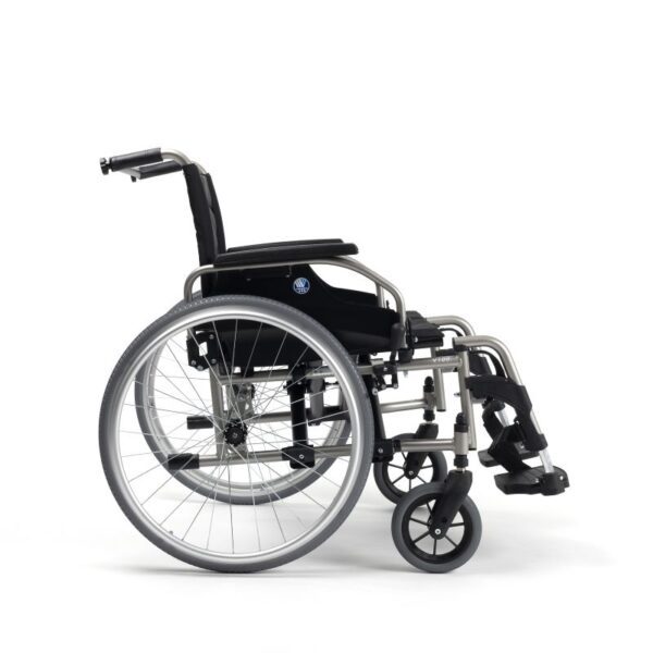 V100 XL - B03 B06 AP5 C59 - side view V100 XL