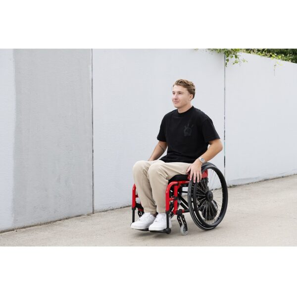 MOOST - Dispositivo de assistência elétrica para cadeiras de rodas
